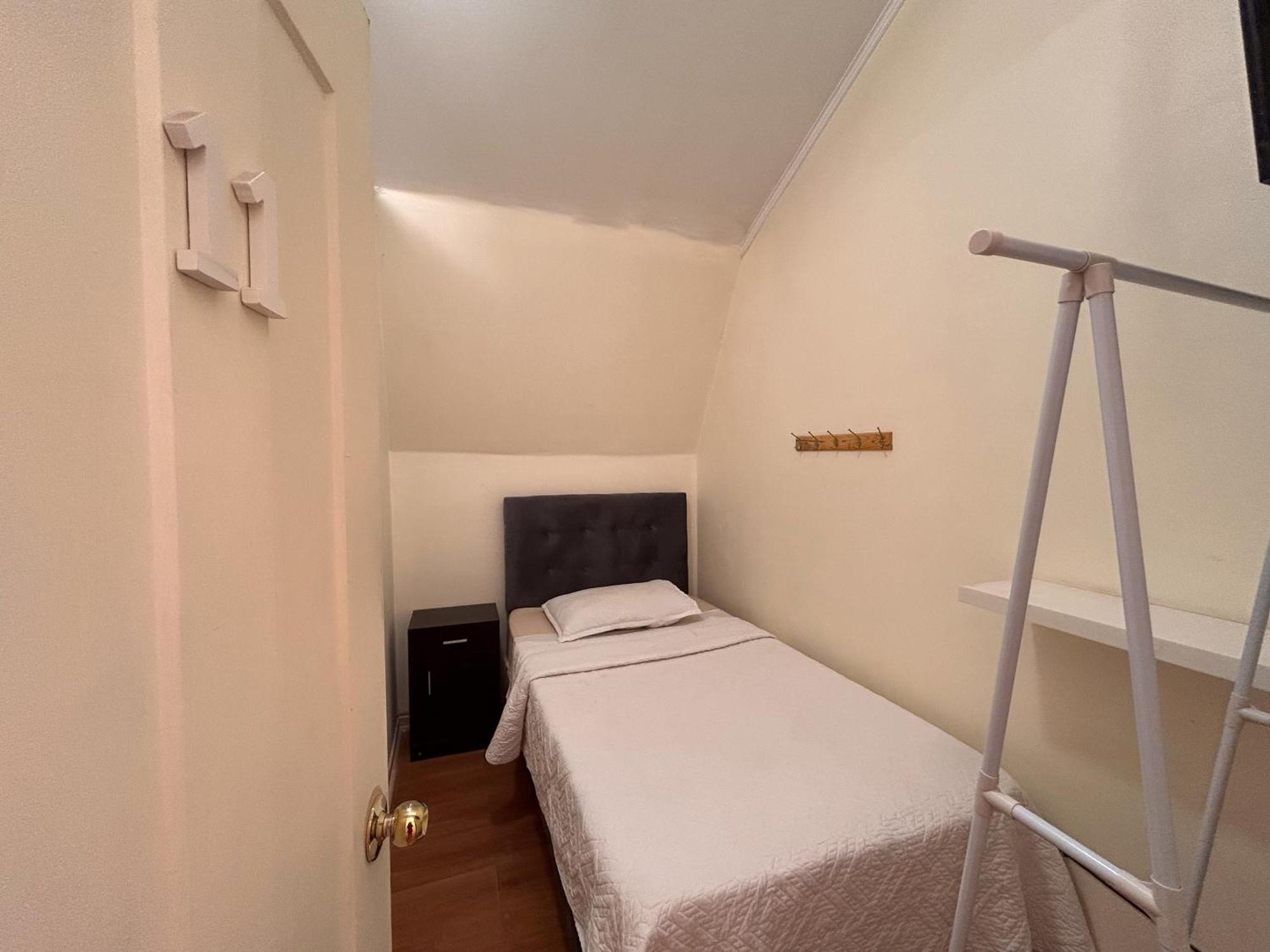 Hostal Chez Humbert *